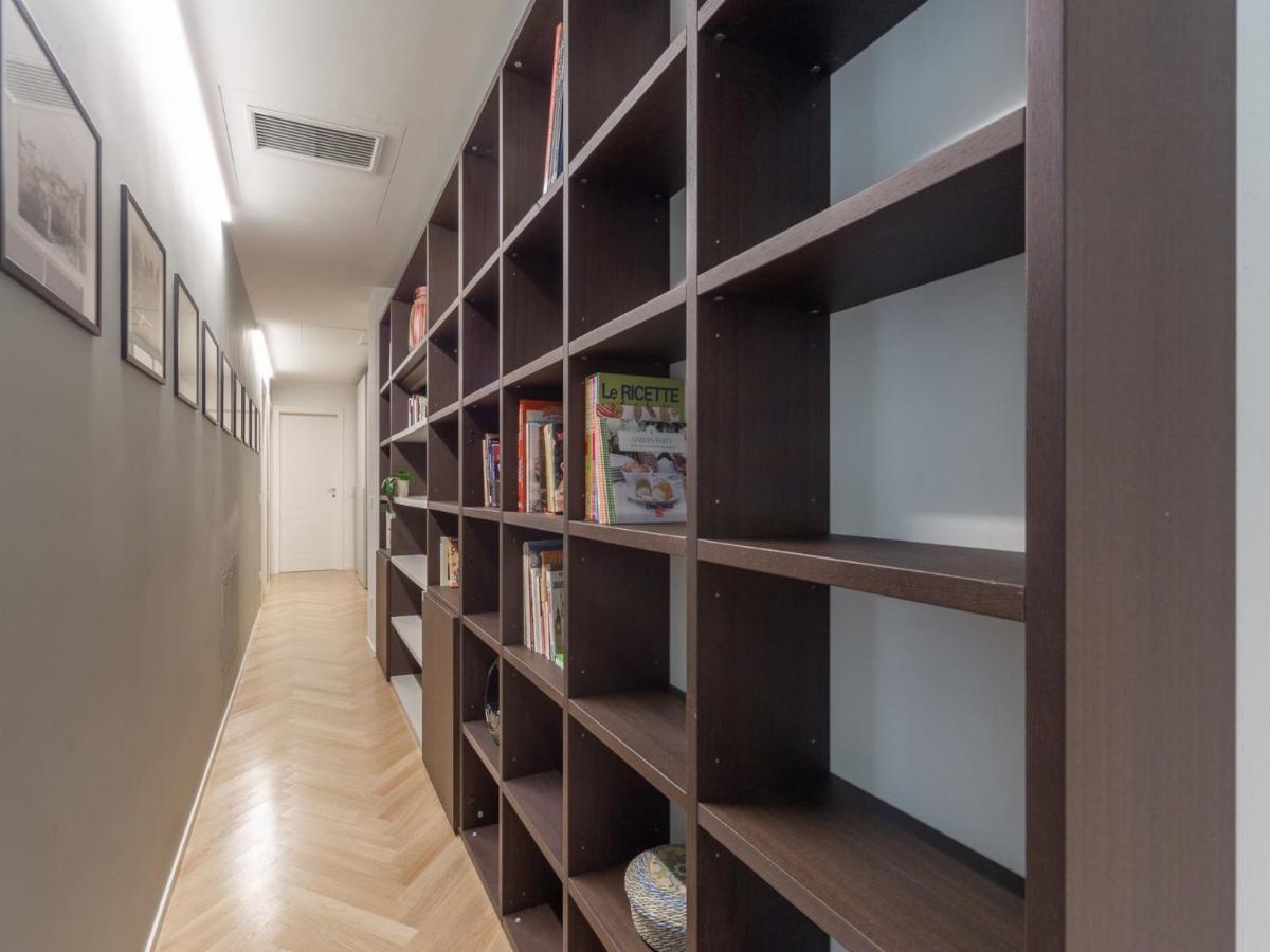 The Best Rent - Spacious Three-Bedroom Apartment With Terrace ميلان المظهر الخارجي الصورة
